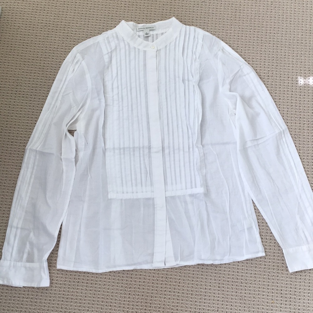 White button down shirt